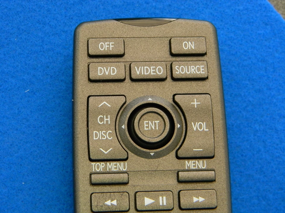 2011 LEXUS LX570 REAR DVD Entertainment Remote REAR SEAT OEM 86170-50270 - Image 4 of 4