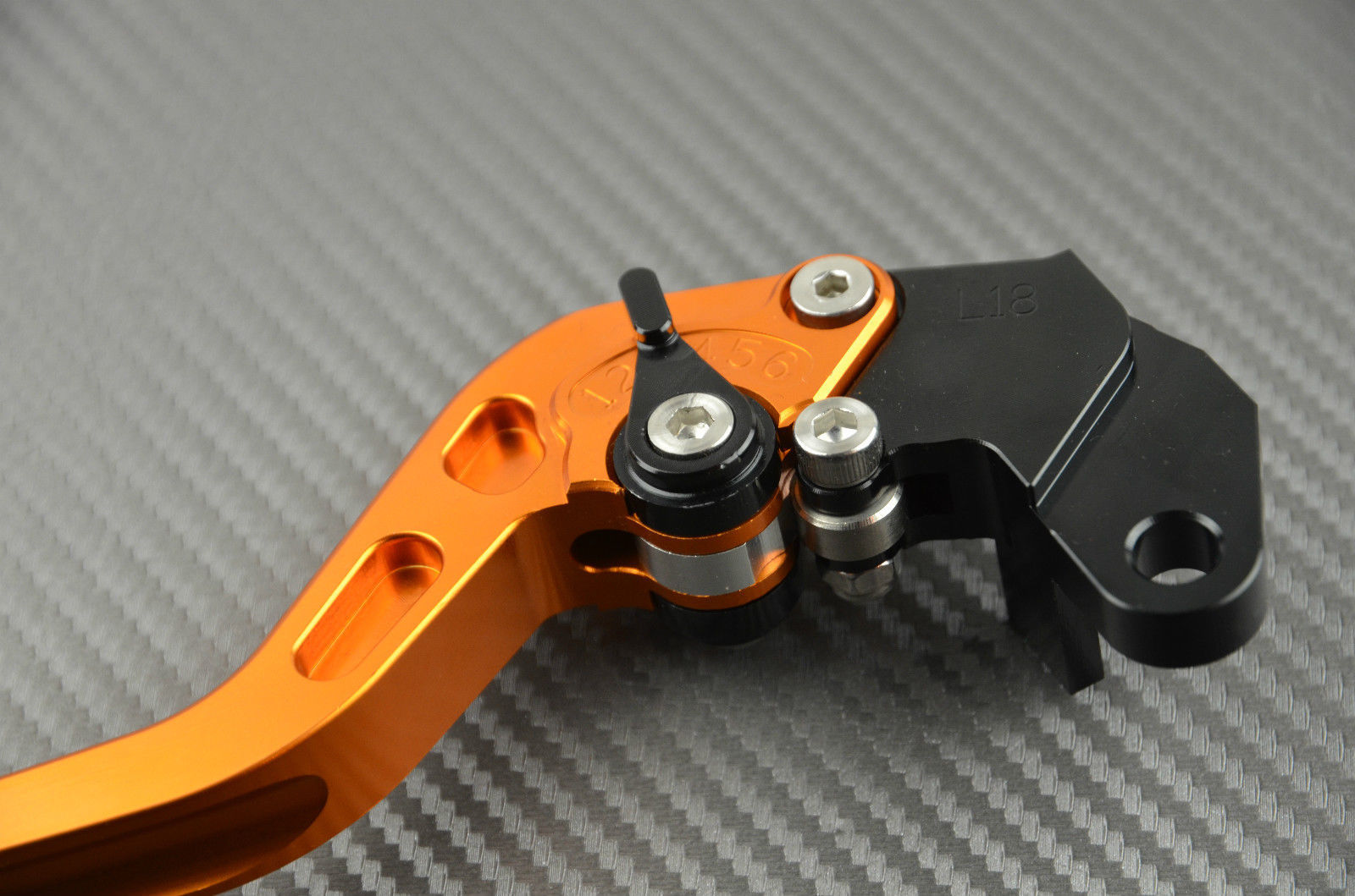 Leviers CNC orange Triumph Street Triple S 660, garde réglable 6 positions