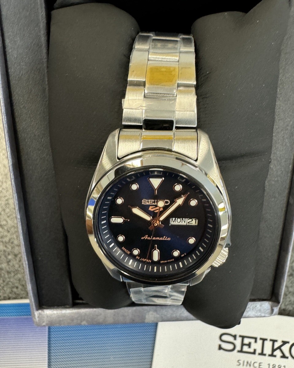Seiko Women's 5 Sports Automatic Stainless Steel Day Date Seiko Women's 5 Sports Automatic Stainless Steel Day Date