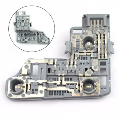 1x Rear Right Tail Light Bulb Holder A2048202577 For Benz C Class