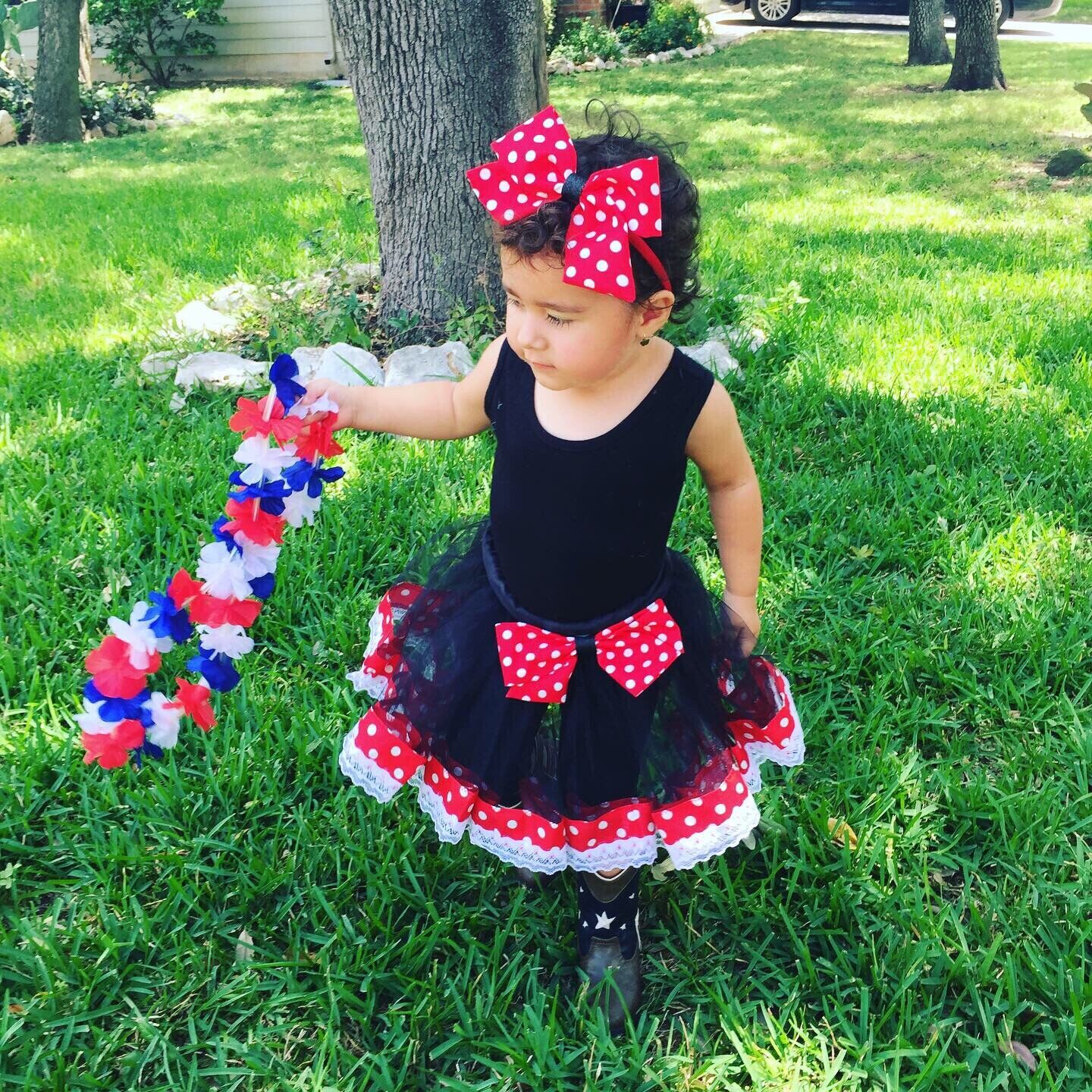 Girls Ladybug Costume - Complete Kids Costume Set with Polka Dot Tutu Skirt  & Antenna Headband