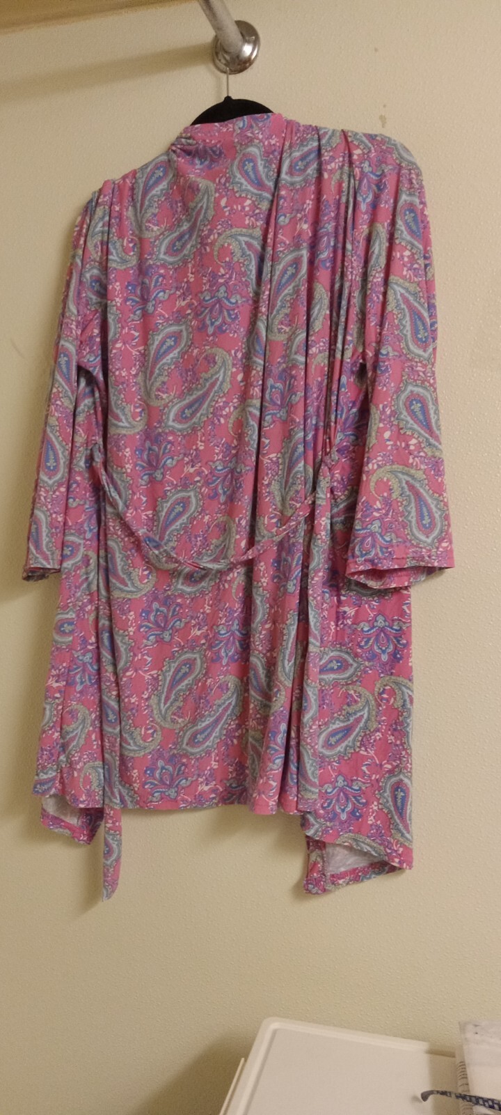 Picture 2 of 4