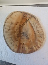 Scarce MODEL 410 CRESTLINE 34-35" CATCHERS GLOVE Oil treated Major League MODEL