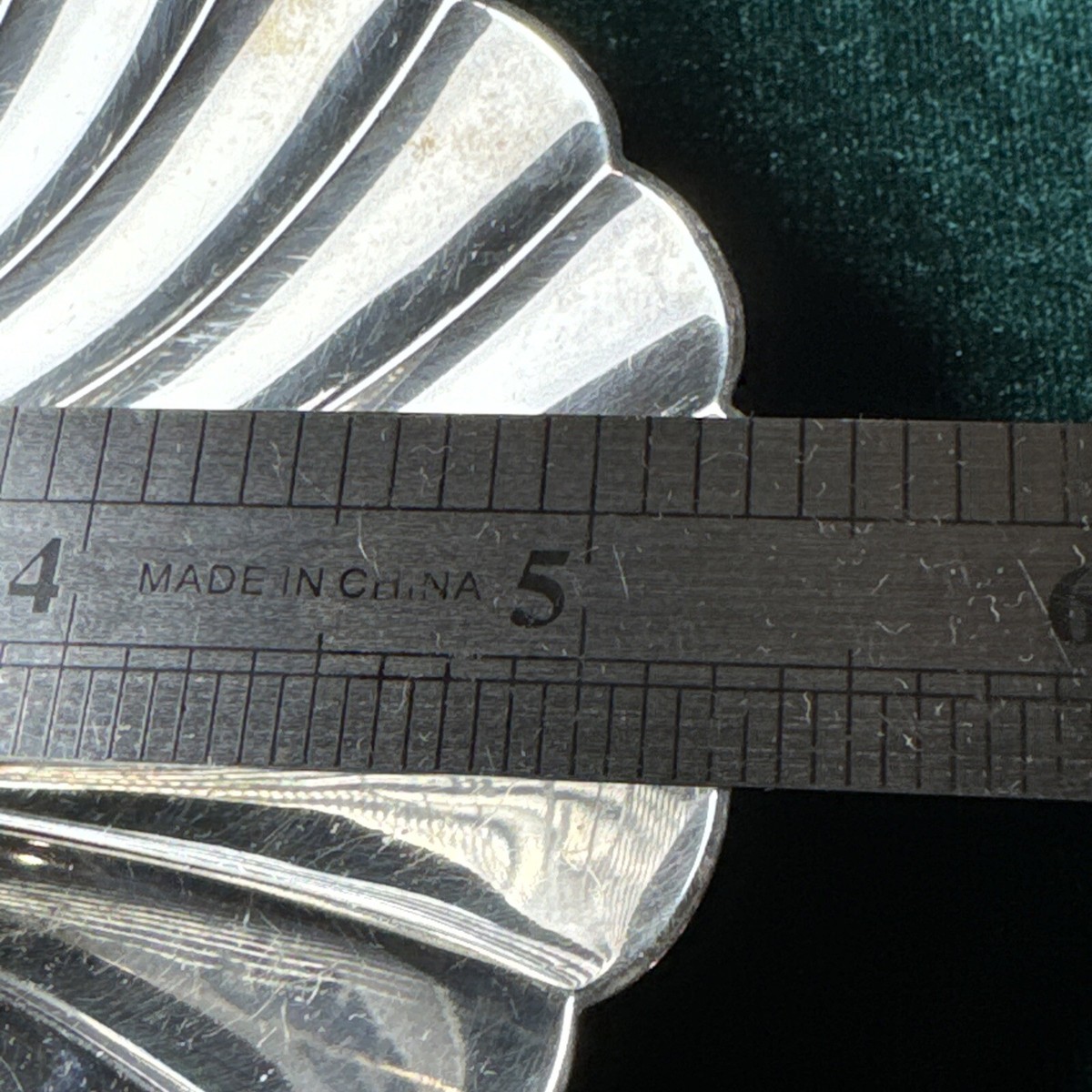 Tiffany & Co. 銀製貝殻皿 TIFFANY & Co Sterl. Silver Clam Shell Caviar Nut Dish 4.7x2