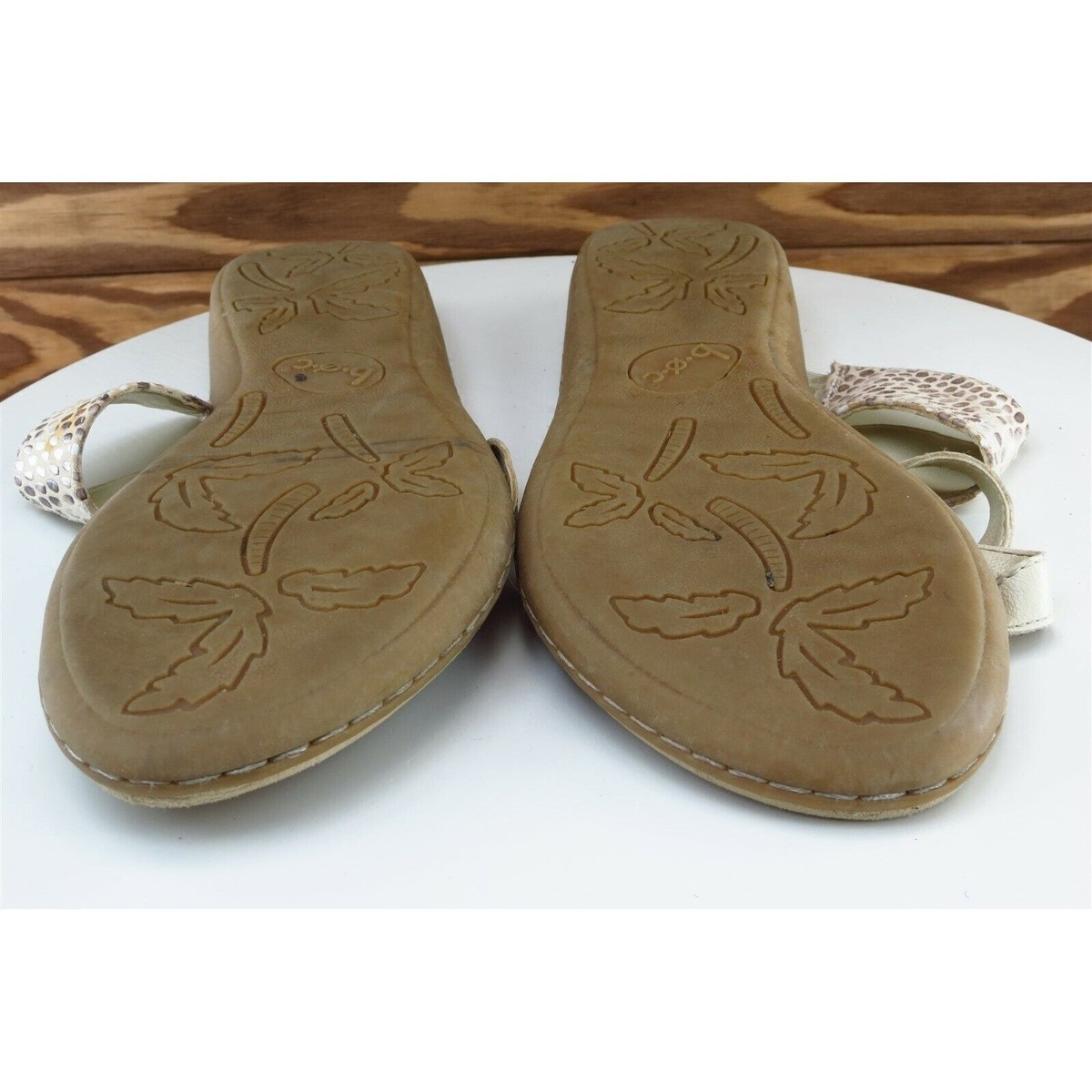 Born concept Sz 10 M Beige Flip Flop Synthetic Women Sandals