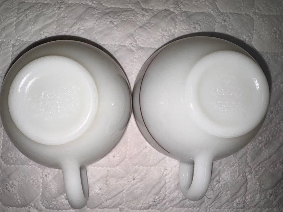 Pyrex Vintage Coffee Mug Set Red Stripe White Ceramic Made in USA 2pcs - Image 3 of 4