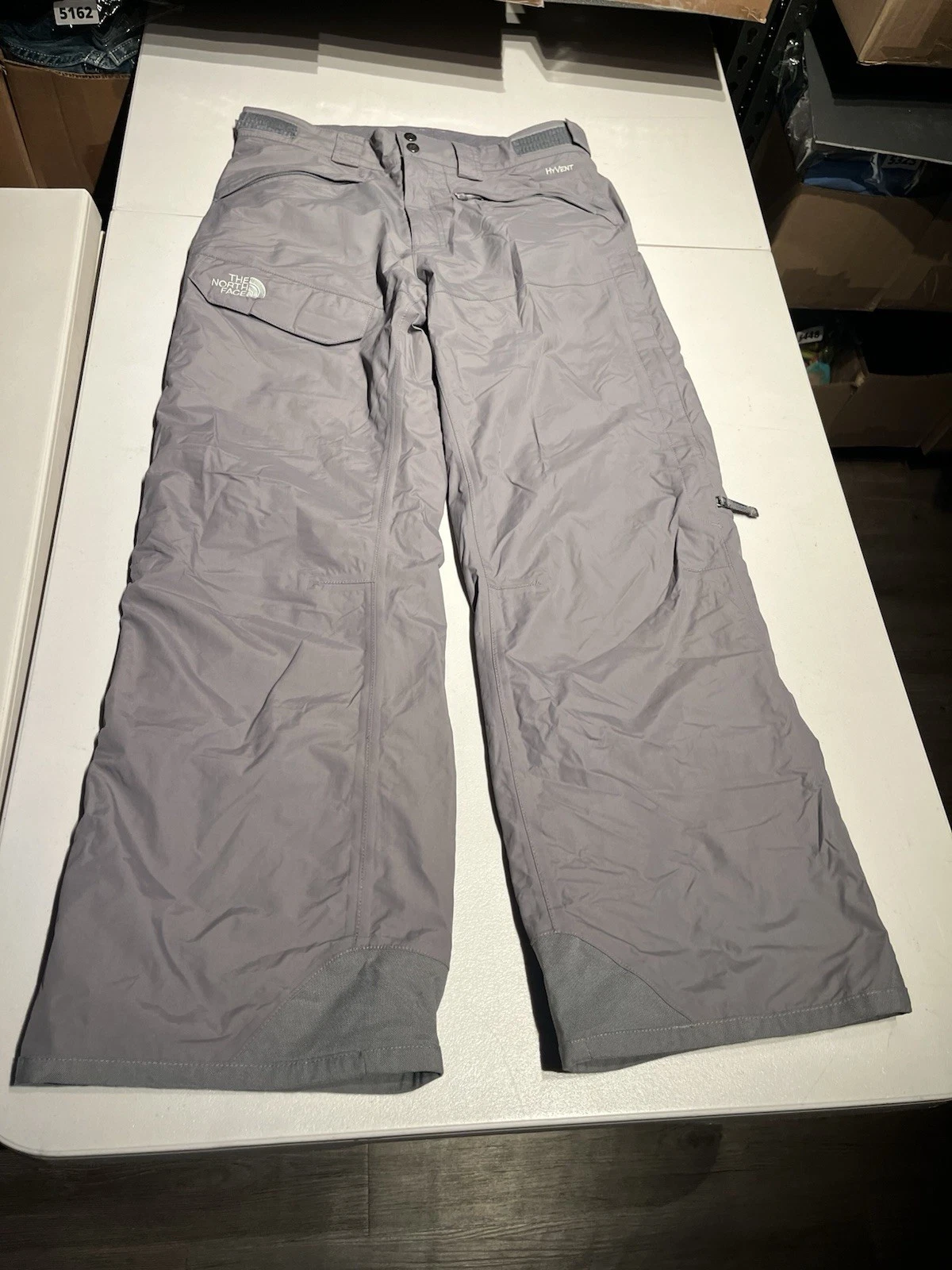 The North Face Pants Men’s Small Gray Snow Ski Snowboard Hyvent Nylon 32x30
Opens in a new window or