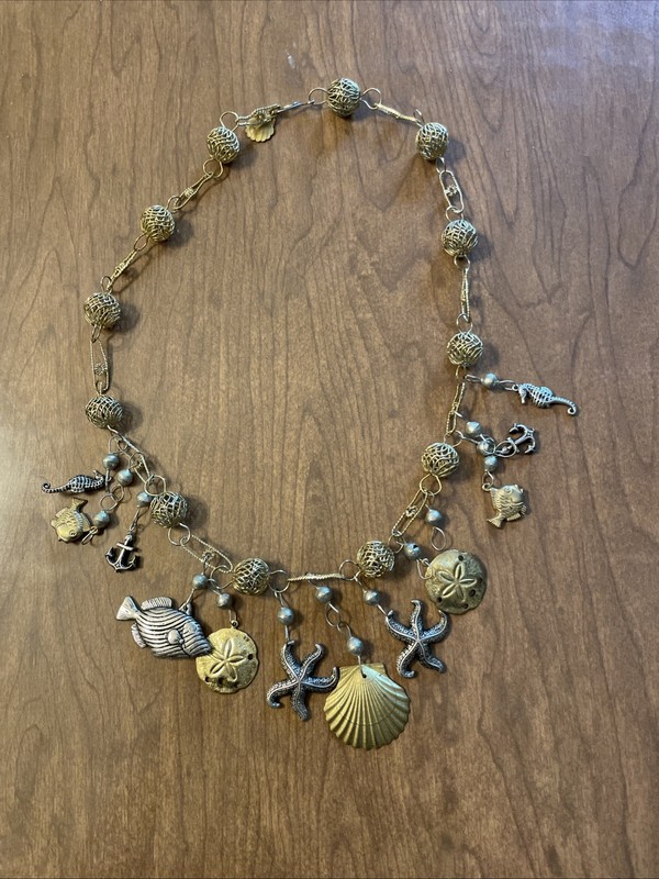 * Vintage Style Seaside Themed Necklace Charms Seahorses, Shells, Fish, Anchors