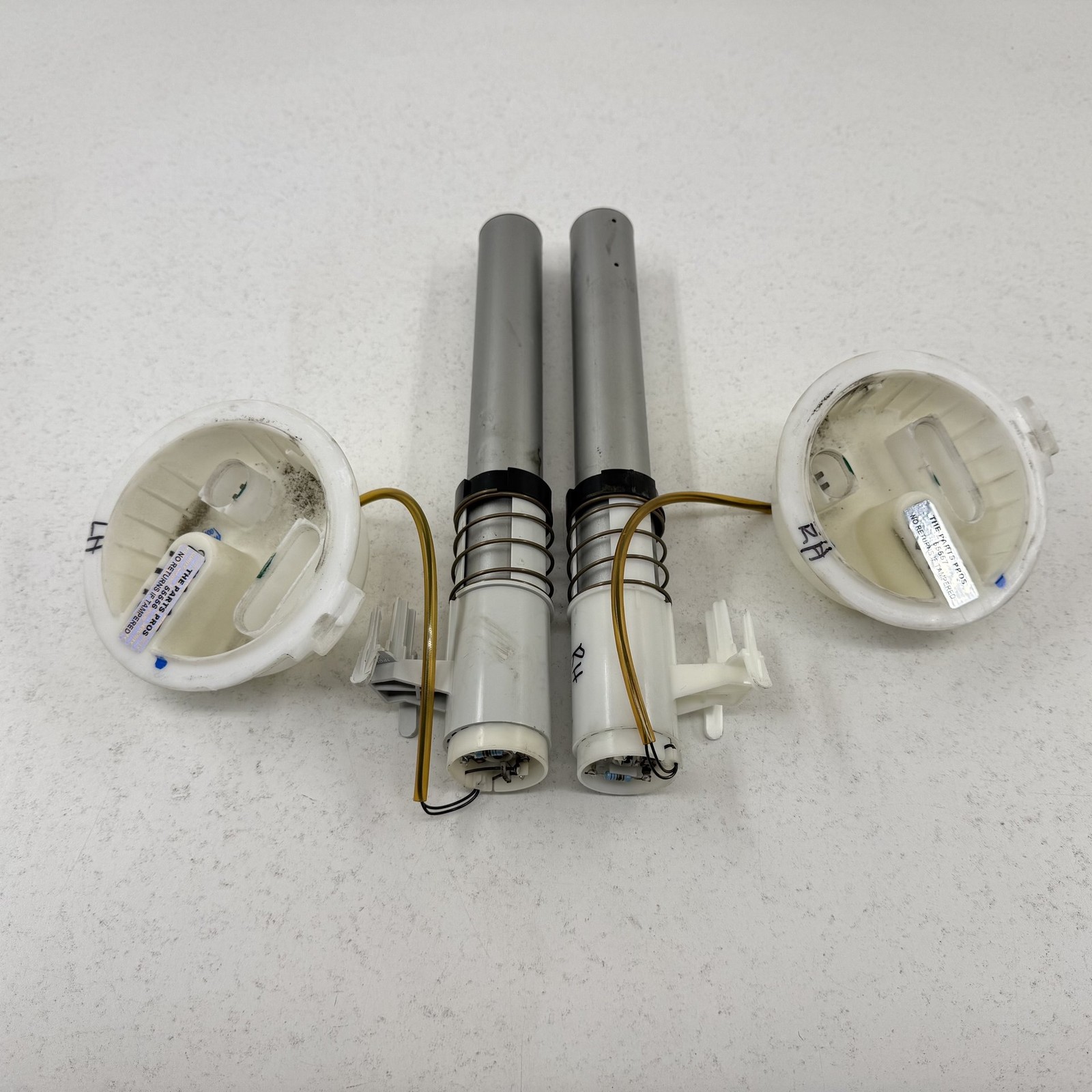 Bentley Flying Spur 2014-2018 Left, right Pumps with valve unit Pair