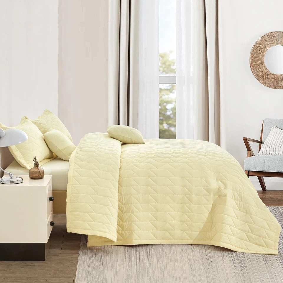 Colcha King Grande 128x120 Extra Ancha, Aspecto Moderno y Contemporáneo, Ligera... Foto 4 de 4