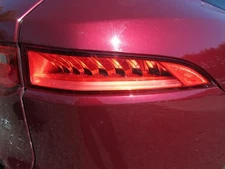 Passenger Tail Light Quarter Panel Mounted Fits 17-20 F-PACE 1026727