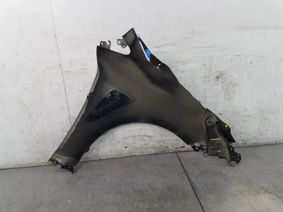 Guardabarros izquierdo Toyota Corolla GR 2023 AWD - * 4 K millas #2320 E3 Foto 4 de 4