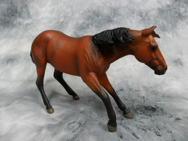 CollectA NIP Quarter Horse Stallion Bay Model Horse 88584 
