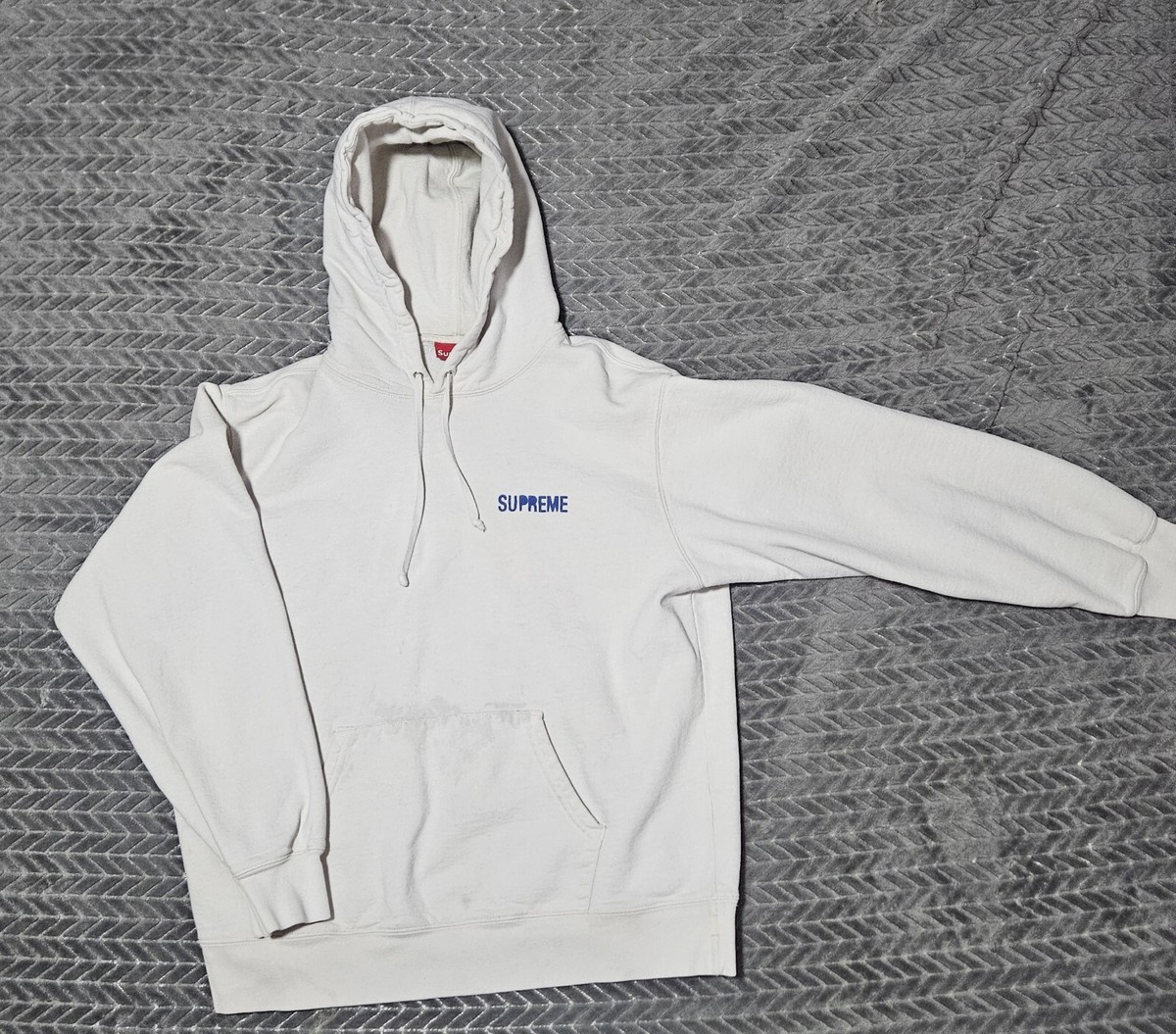 パーカー・フーディ Supreme Restless Youth Hooded Sweatshirt WEEK 6 SS 20 Supreme Restless Youth Hooded Sweatshirt (SS20) - $158