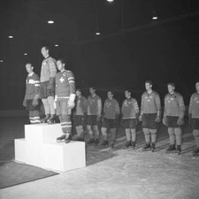 Ice Hockey WCH Zurich , presentation ceremony World Champion S- 1953 Old Photo