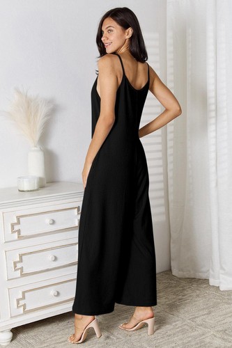 Basic Bae Full Size Spaghetti Strap V-Neck Jumpsuit - 第 15/33 張圖片