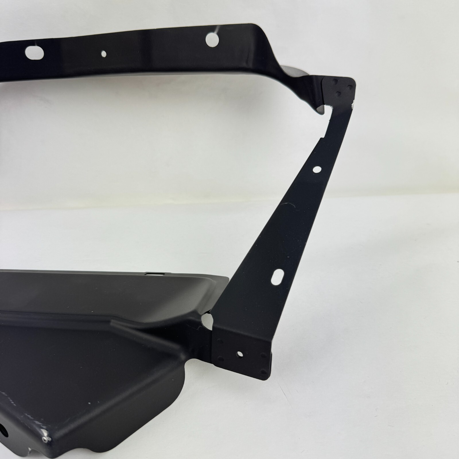 2015 -2019 Lamborghini Huracan 2WD Rear Right Exhaust Tip Heat Shield 4T0825730A