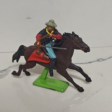 Britains Deetail 7th Cavalry Soldier on Horse made in England 1971