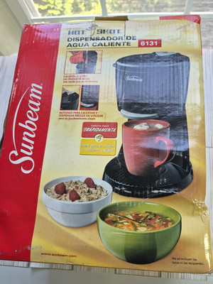 Sunbeam Hot Shot Hot Water Dispenser 16oz Black 6131 Electric Instant Pot Box