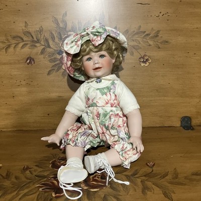 1994 The Hamilton Collection CHELSEA Porcelain Doll  by Connie Walser Derek