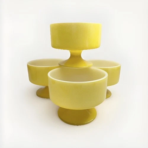 Vtg Federal Glass Set Of 4 Yellow Dessert Cups Ice Cream Bowls Retro