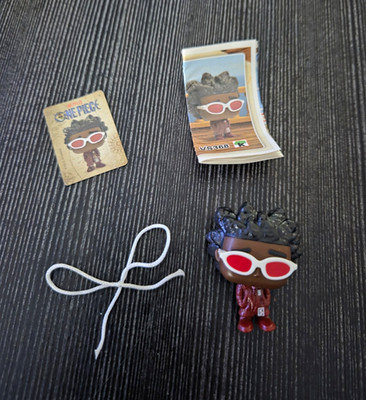 Kinder Joy One Piece Sammelfigur  inkl. Sammelkarte + Schnurr und Zettel - Mr. 5