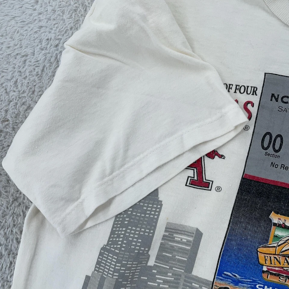 Vtg 1994 NCAA Final Four Arkansas Razorbacks T-Shirt BOXY Medium Basketball 90s - Image 3 of 4