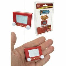 World's Smallest ETCH A SKETCH Drawing Toy Miniature Edition BRAND NEW SEALED