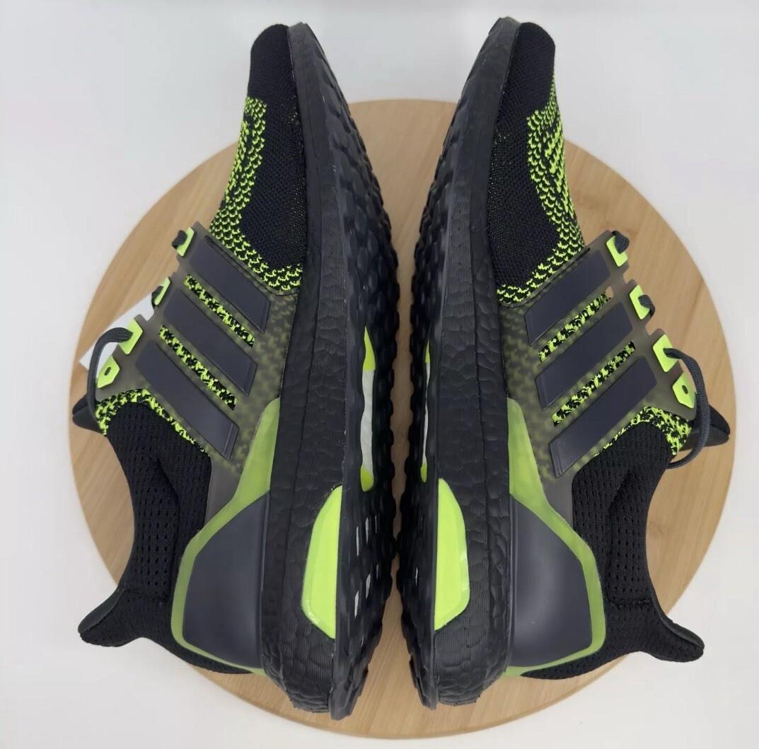 adidas gazelle silver green womens adidas Men's Ultraboost 21 Running Shoes, Size 8, Black/Grey