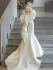 Elegant Mermaid Wedding Dresses Satin Bow Sweep Train Floor Length Bridal Gowns