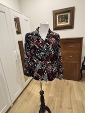 womans Harve Benard szie 10 Black long sleeved lined blazer