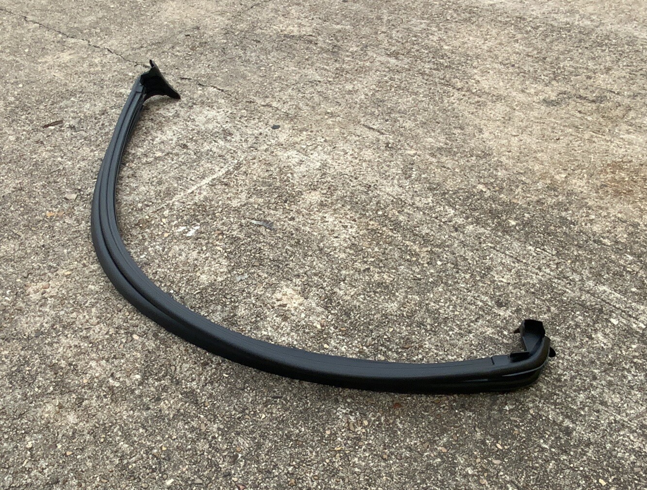 Genuine Mopar Windshield Header Weatherstrip 68271695AI for sale 