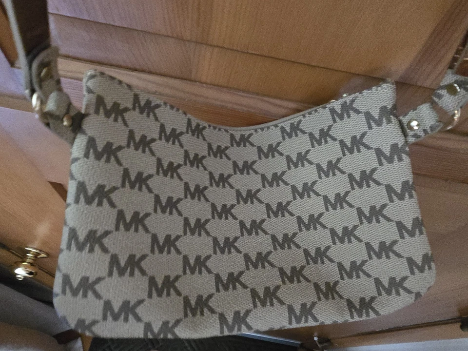 Michael Kors MK Signature Logo Belt Bag Pouch Wristlet Fanny Pack Leather Clutch - Image 3 of 4