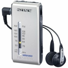 Sony SRF-S84 FM/AM Super Compact Radio Walkman Silver NO headsts 
