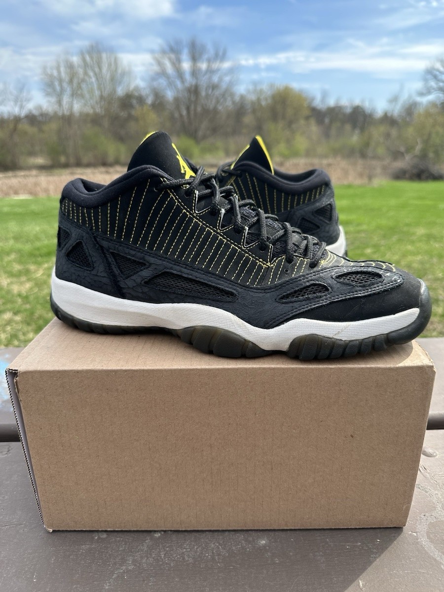 Nike Air Jordan Retro 11 Low IE Zest 306008002 Size 12 Men