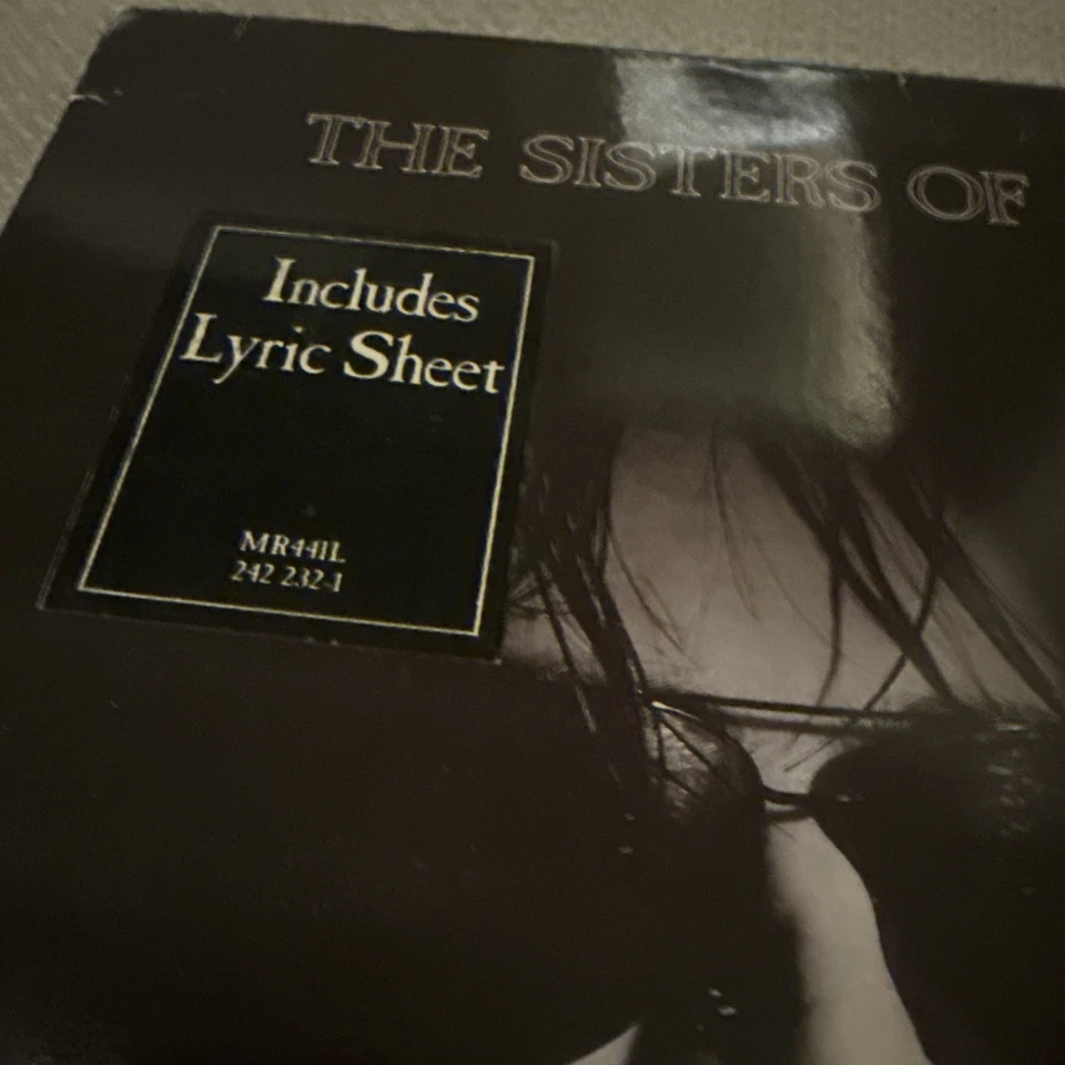 THE SISTERS OF MERCY FLOODLAND ORIGINAL 1987 LP + Lyric Sheet - Image 2 of 4