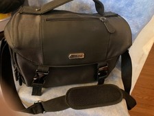 Nikon Digital SLR DSLR Camera Bag 17001 Case Padded Shoulder Strap Genuine BLACK