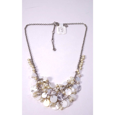 Ann Taylor LOFT Women's Hammered Silver Disc Pearl cluster Necklace NWT 35