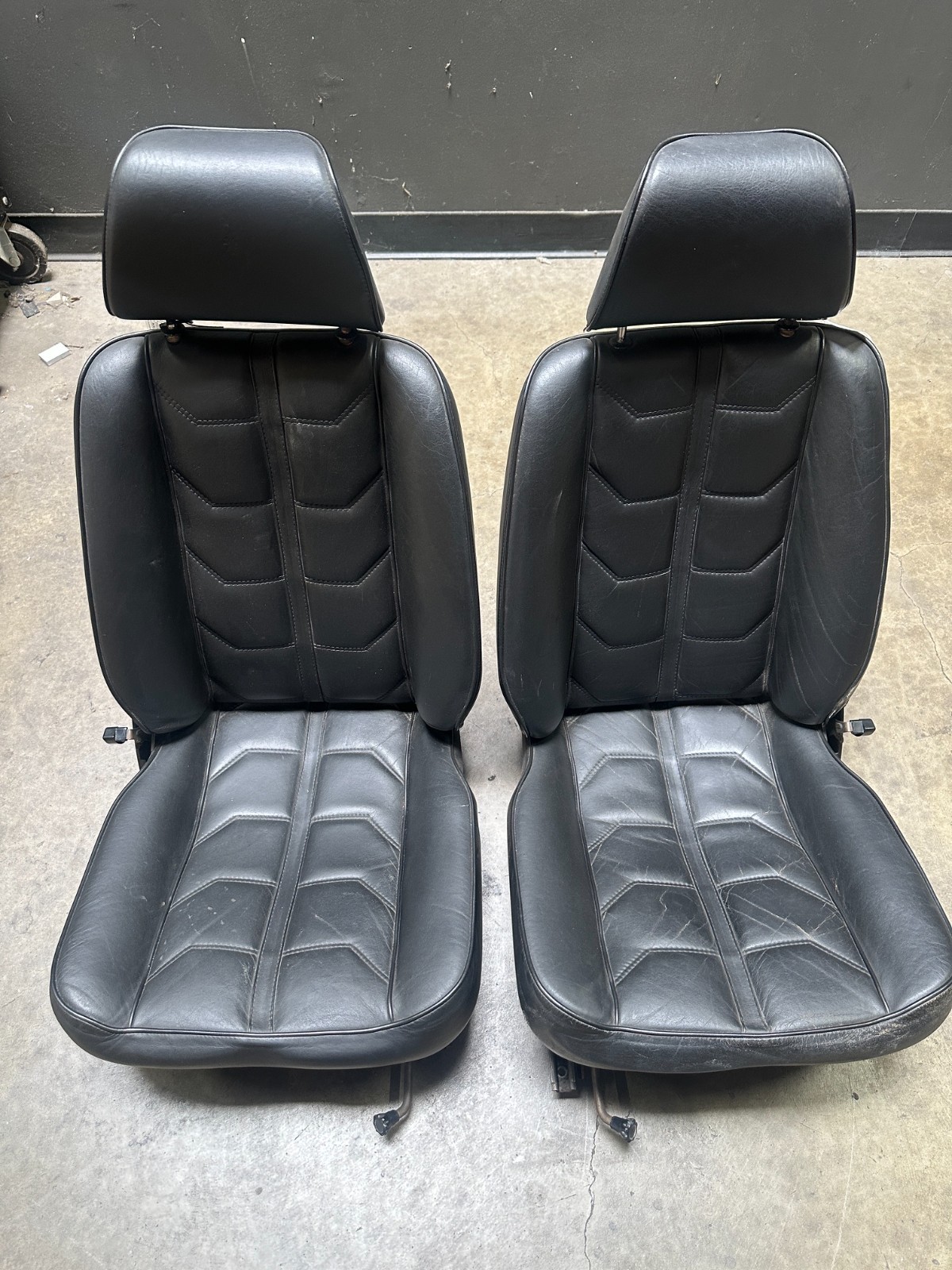 Ferrari 308 RIGHT Seat