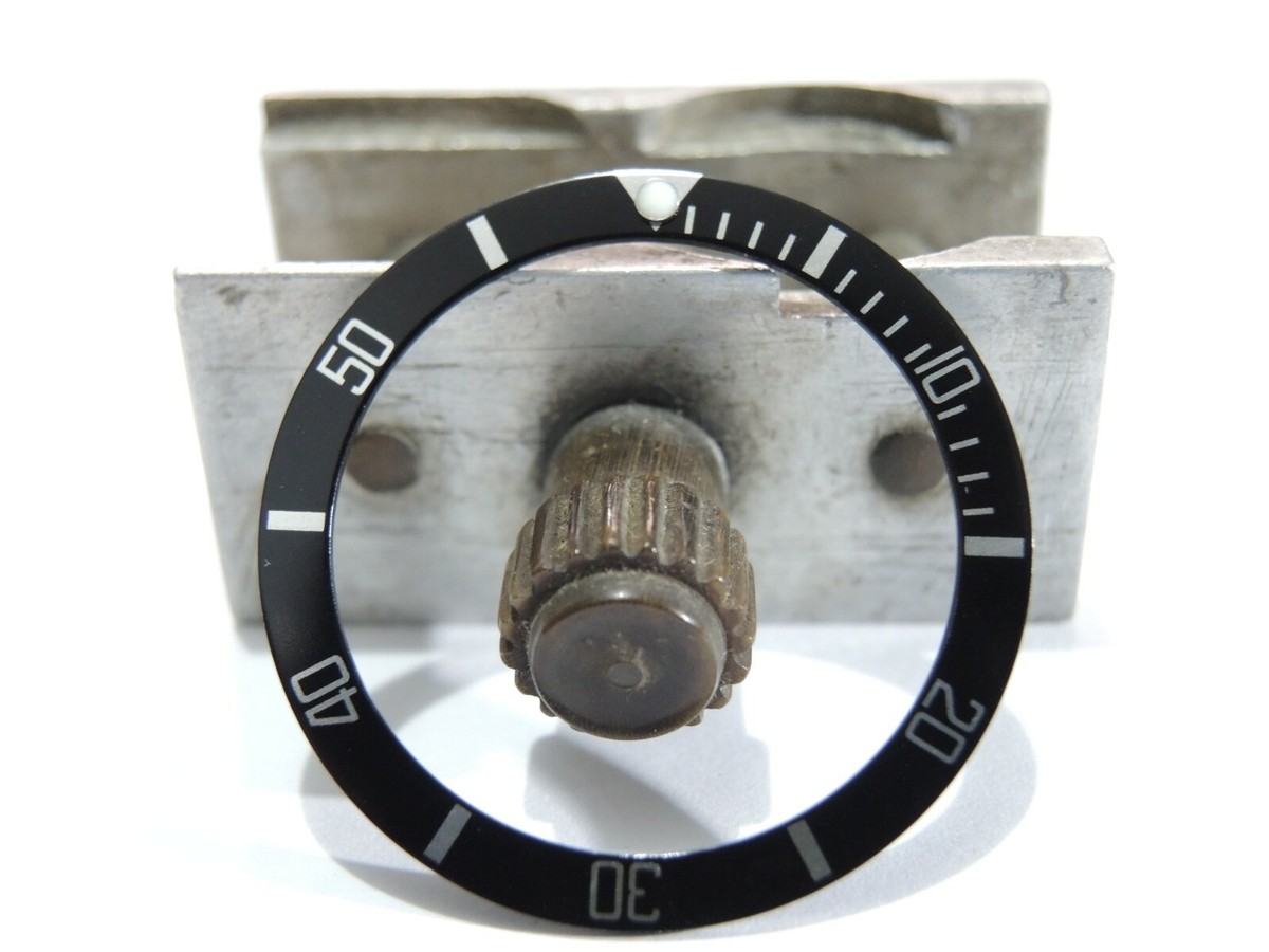 NEW BLACK SUBSTYLE FLAT BEZEL INSERT MEDIUM DIVERS SKX013 (7S26-0030)