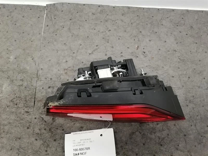 Luz Trasera Pasajero Convertible Tapa Montada LED Se Adapta 15-16 AUDI A3 1100480 Foto 3 de 4