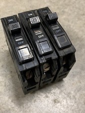 LOT OF 3 Square D 20 Amp Single Pole Circuit Breakers