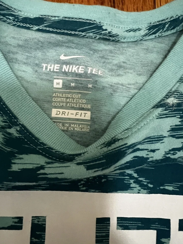 Nike Tee Dri Fit Girl's Graphic Athletic Tee Shirt Bluish/ Green Size Medium - Image 2 of 4