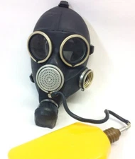 size 2 MEDIUM Vintage Gas Mask GP-7V with drinking flask black gas mask medium