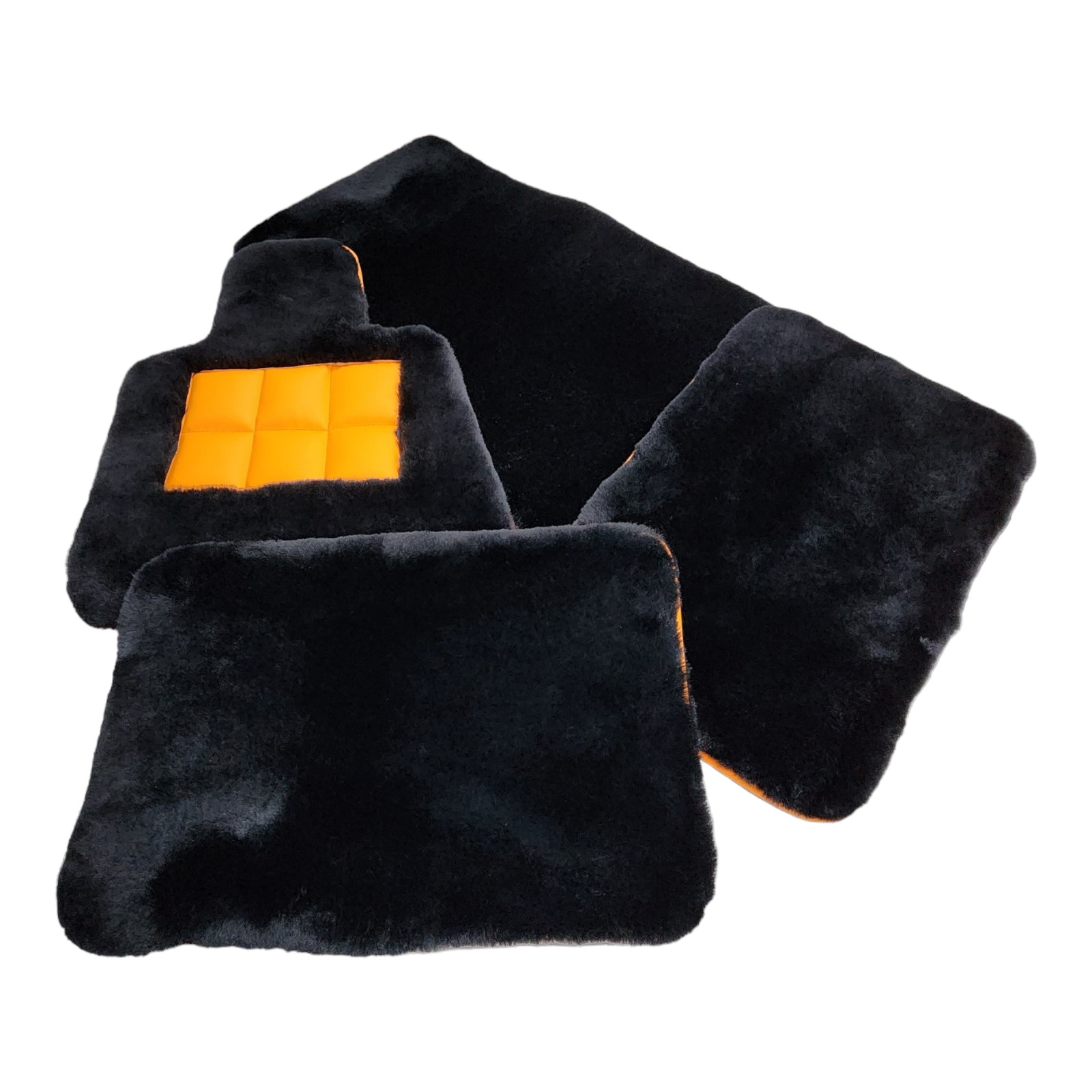 Bespoke Edition Black Sheepskin Car Mats For Rolls Royce Cullinan 2019-2025
