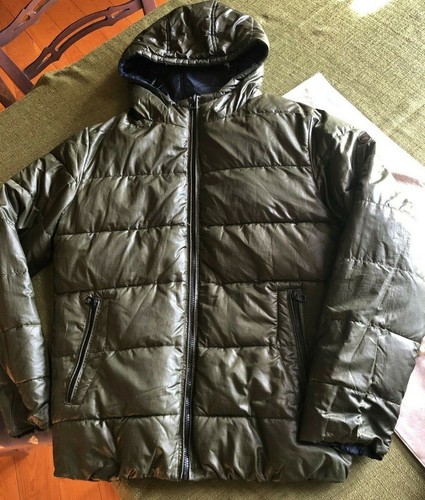 Reversible Hooded Puffer Jacket 