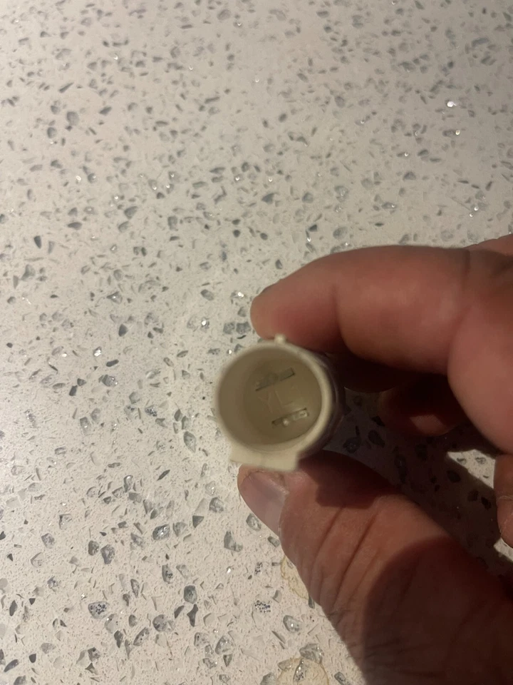 Interruptor de ciclo de embrague Ford F150 2005 5,4 aire acondicionado Santech Industries MT0887 Foto 2 de 4