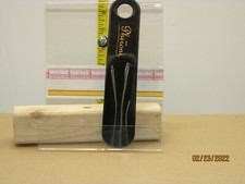 The listing is for: 1 Gino Pheroni Shoe Horn-7 1/4" Length