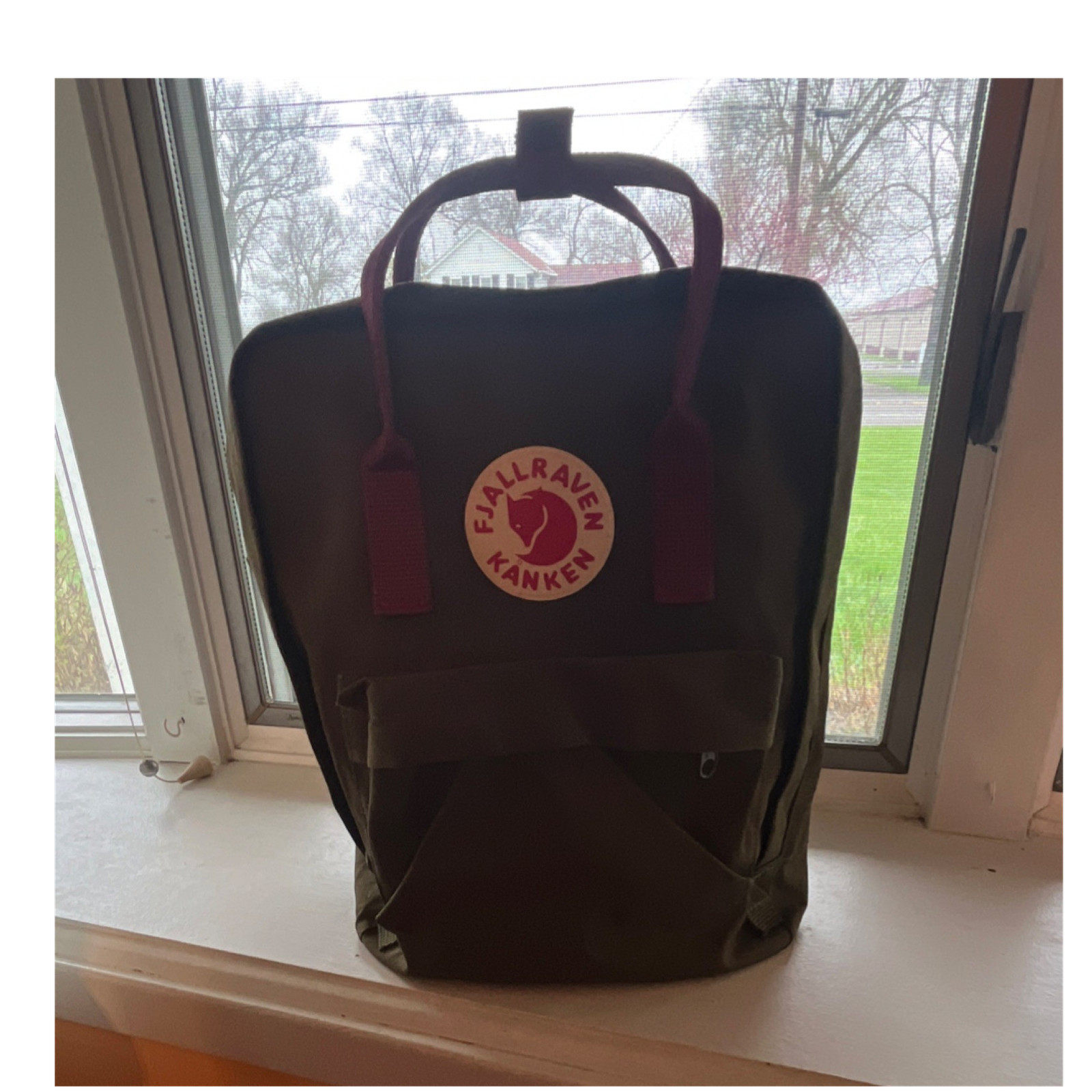 Fjallraven Kanken Green Backpack 