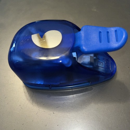 EK Success Number 6 or 9 Blue Paper Punch Plastic Metal For Scrapbooking Crafts - Picture 3 of 4